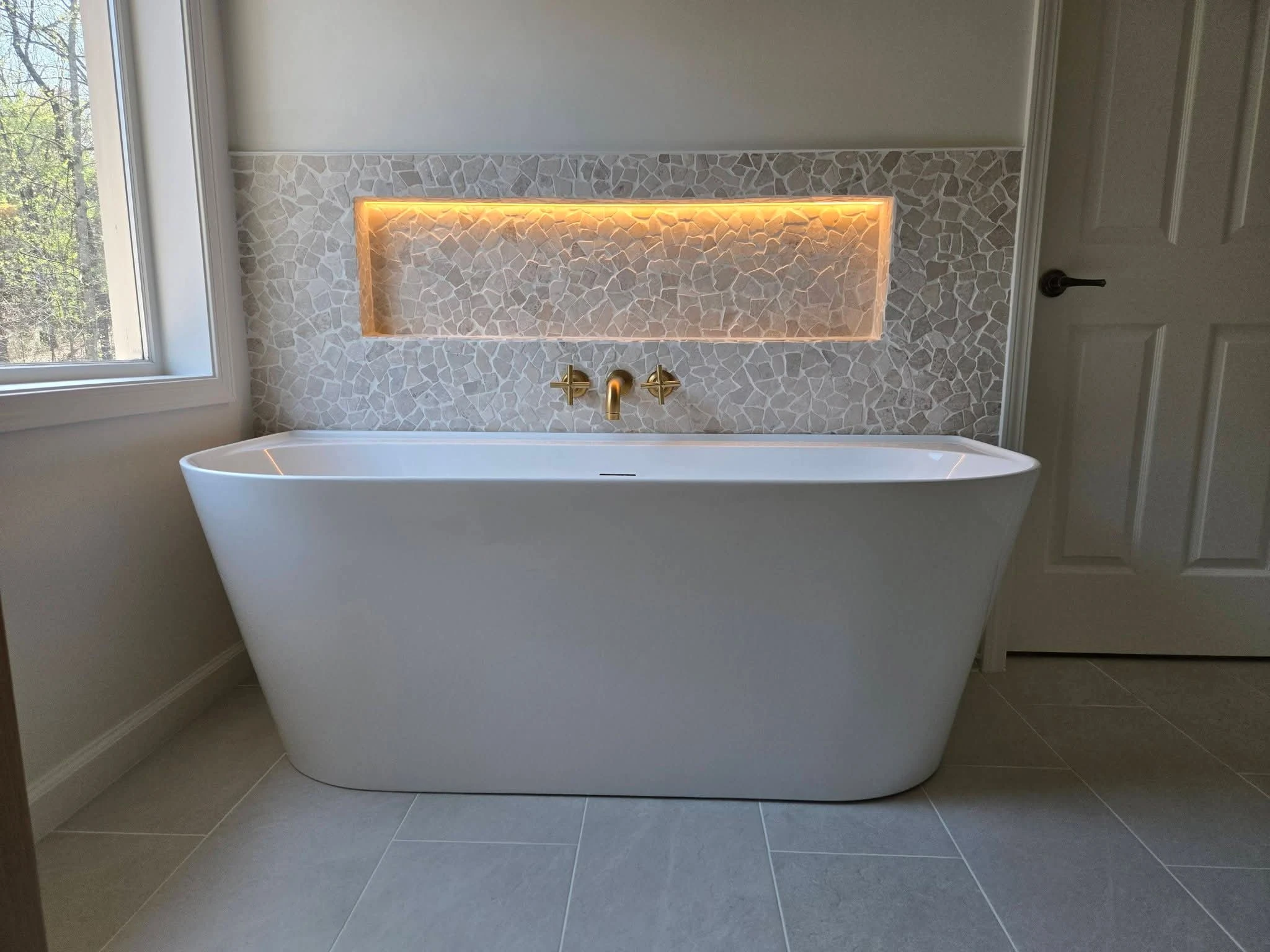 Modern Wood and Stone Bathroom
