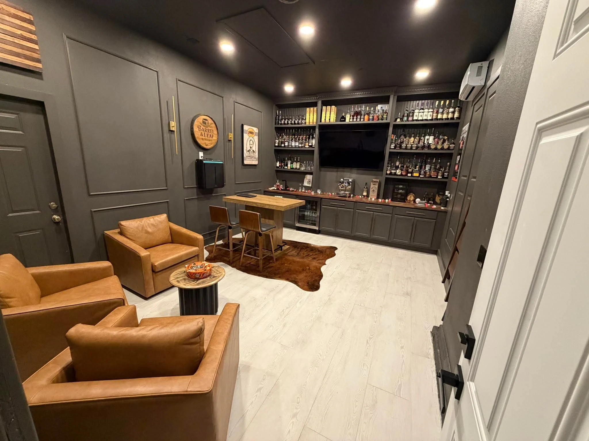 Contemporary Bathroom
